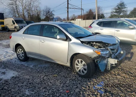 2011 Toyota Corolla Base из США, поврежденный, VIN 2T1BU4EE4BC677604